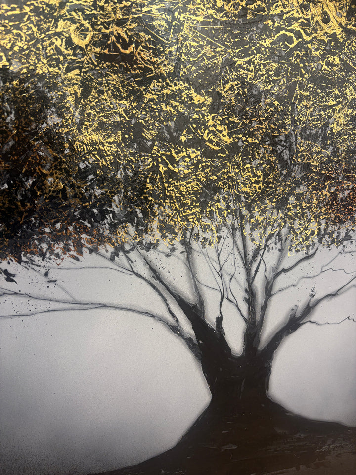 minimal tree in black white and grey lacquer with gold leaf detail accenting leafs light reflection trunk on smooth gradient background